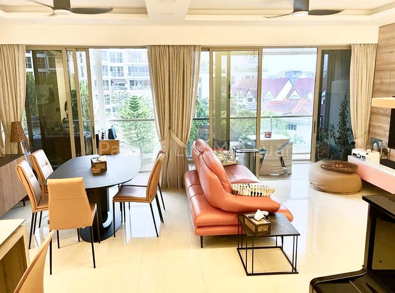 5 Bed Executive Condo for Sale in  Sea Horizon - Image 1